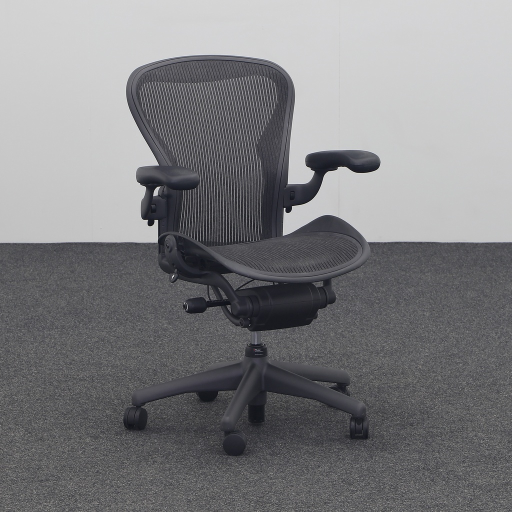Drehstuhl Herman Miller Aeron (Normal gebraucht)