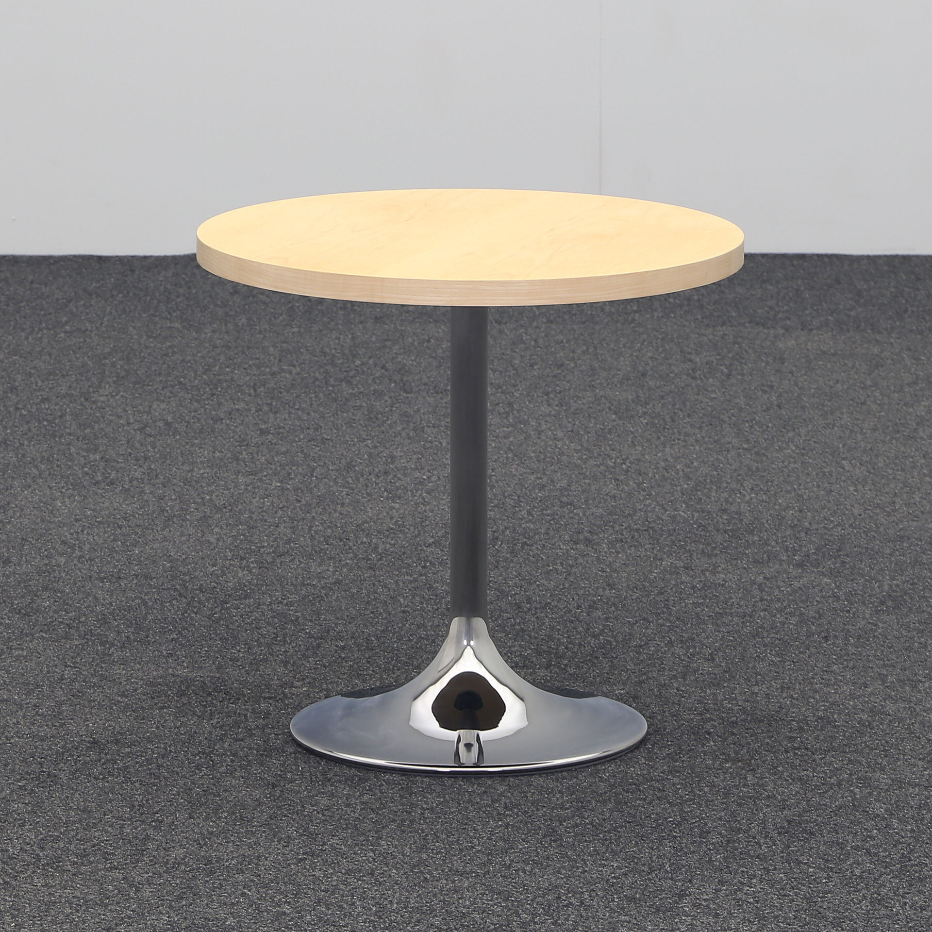 Side Table  (Good)