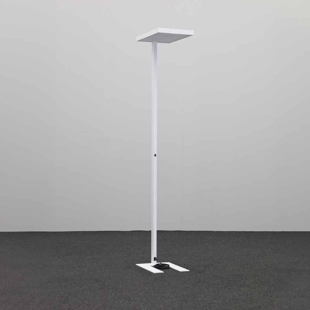 LED Stehleuchte JSL (Gut)