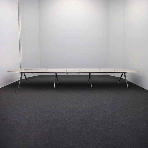 Konferenztisch Steelcase (Normal gebraucht, 560x160)