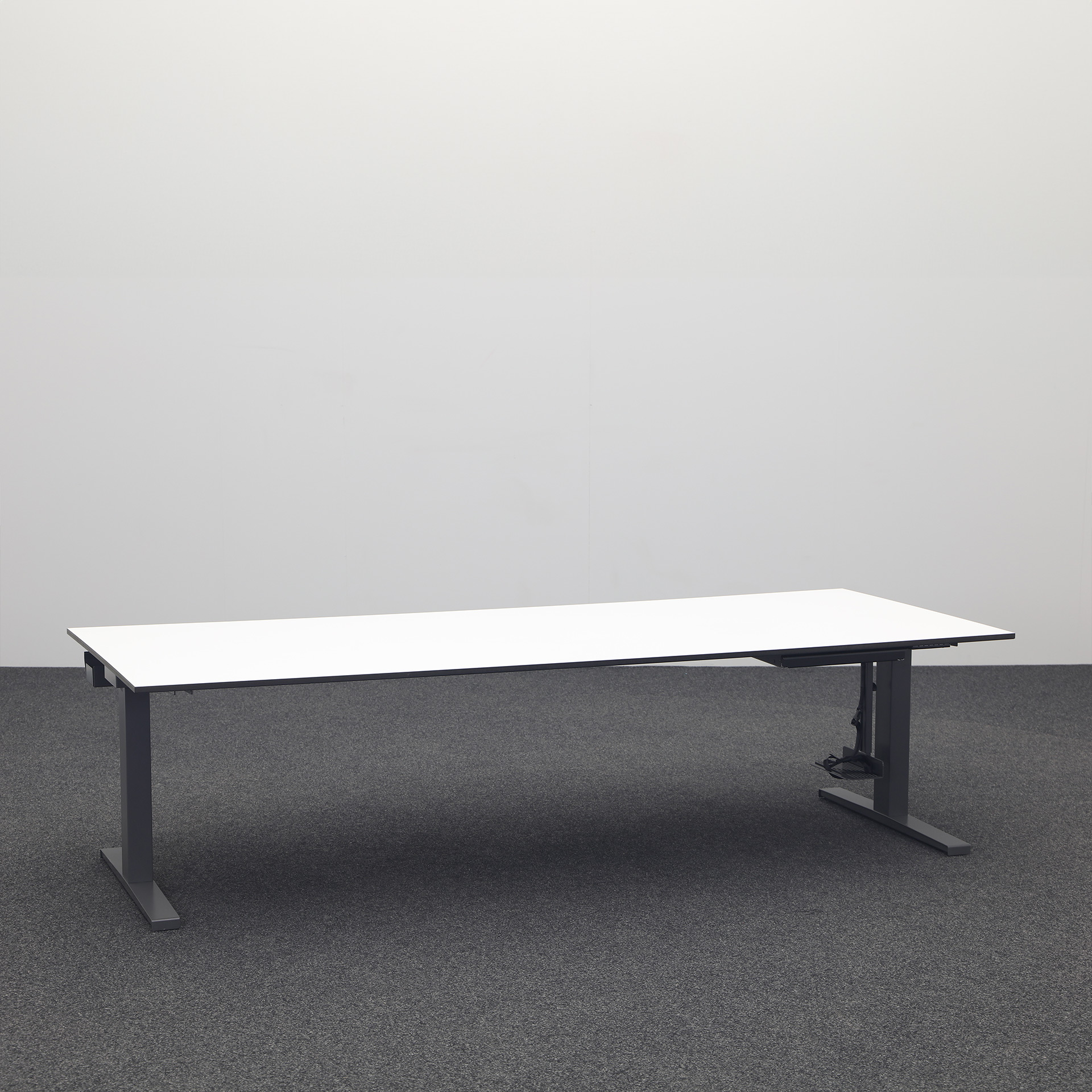 Standing Desk Bigla (Normal used)