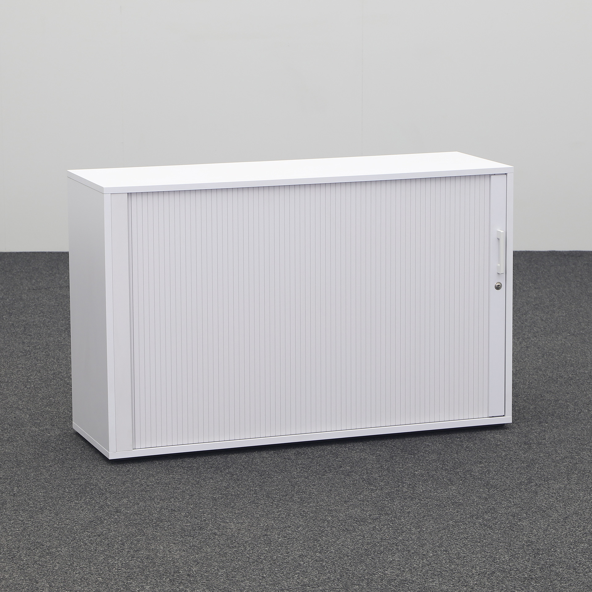 Rollladenschrank Nivo (Normal Gebraucht, Mit Schlüssel)