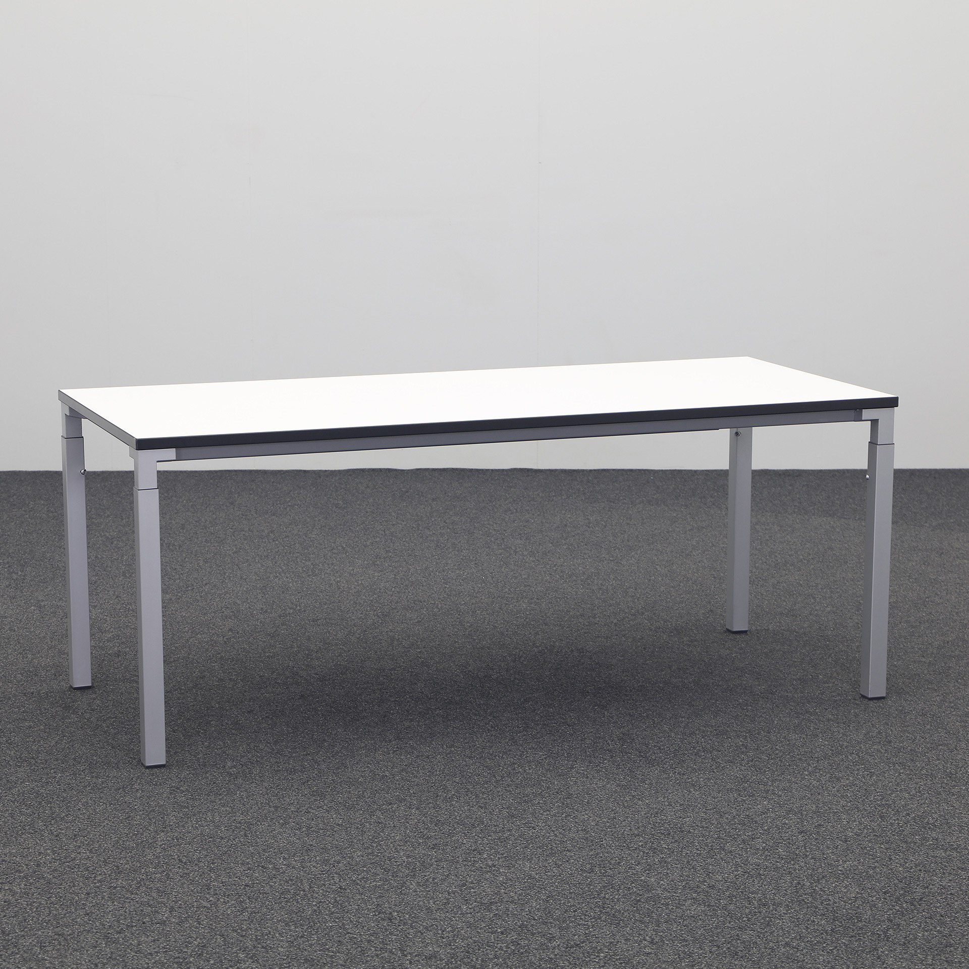 Schreibtisch Steelcase Kalidro (Gut)