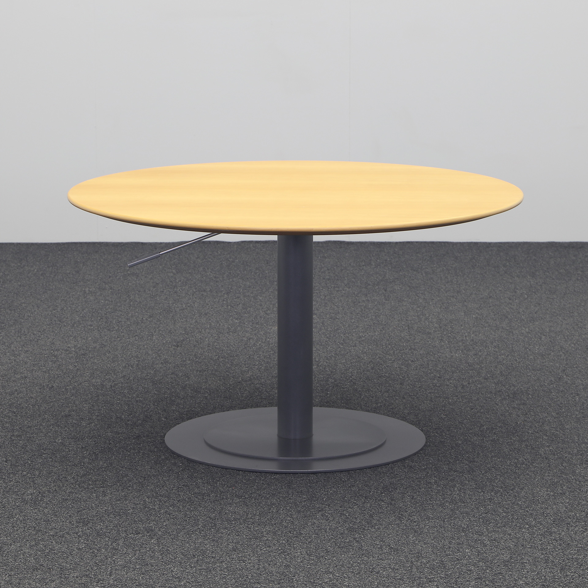 Standing conference table Liftmatic ZKD (Normal used)