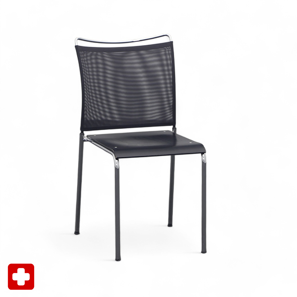 Bistrostuhl Satu Dietiker Switzerland Schwarz/Verchromt ohne Armlehnen, Normal gebraucht - Perfekt für komfortables Sitzen
