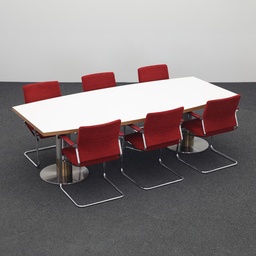 Table de conférence avec chaises Wilkhahn (Normalement utilisé)