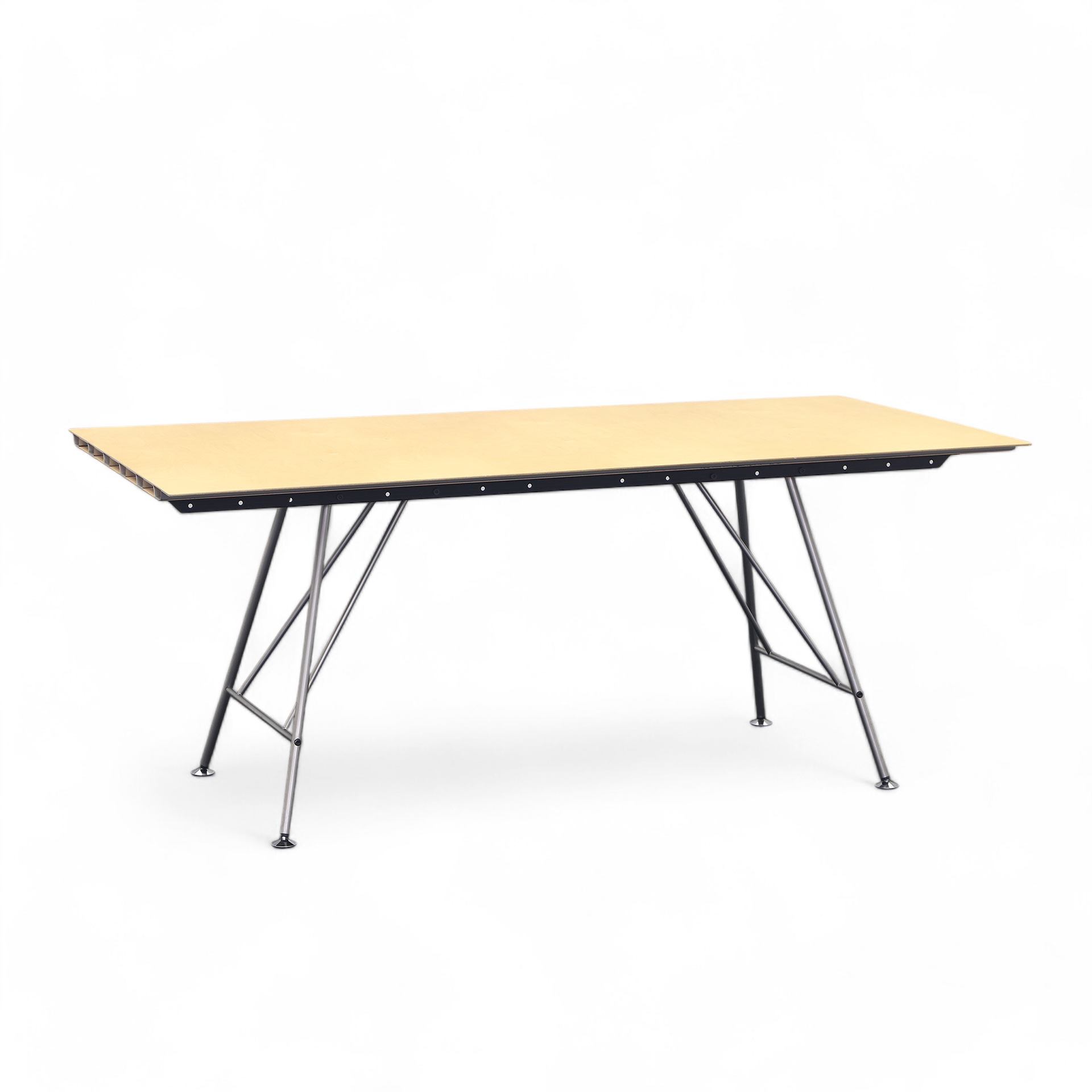 Table Unistandard de Atelier Alinea (Normalement utilisé)