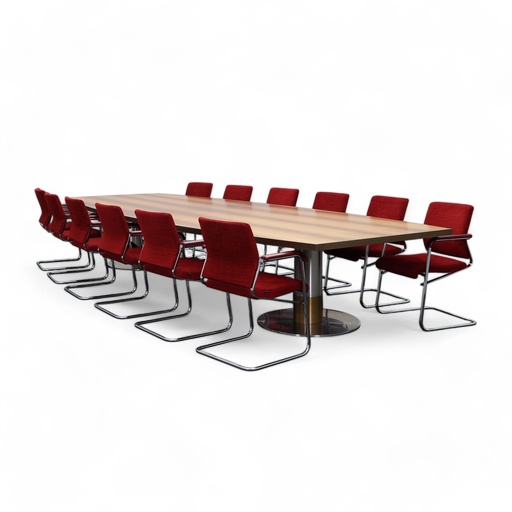 Grosser Konferenztisch mit Wilkhahn Stühlen (Normal gebraucht, 300x130)
